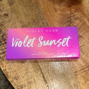 Violet Voss Sunset Palette with Purple and Pink Hues